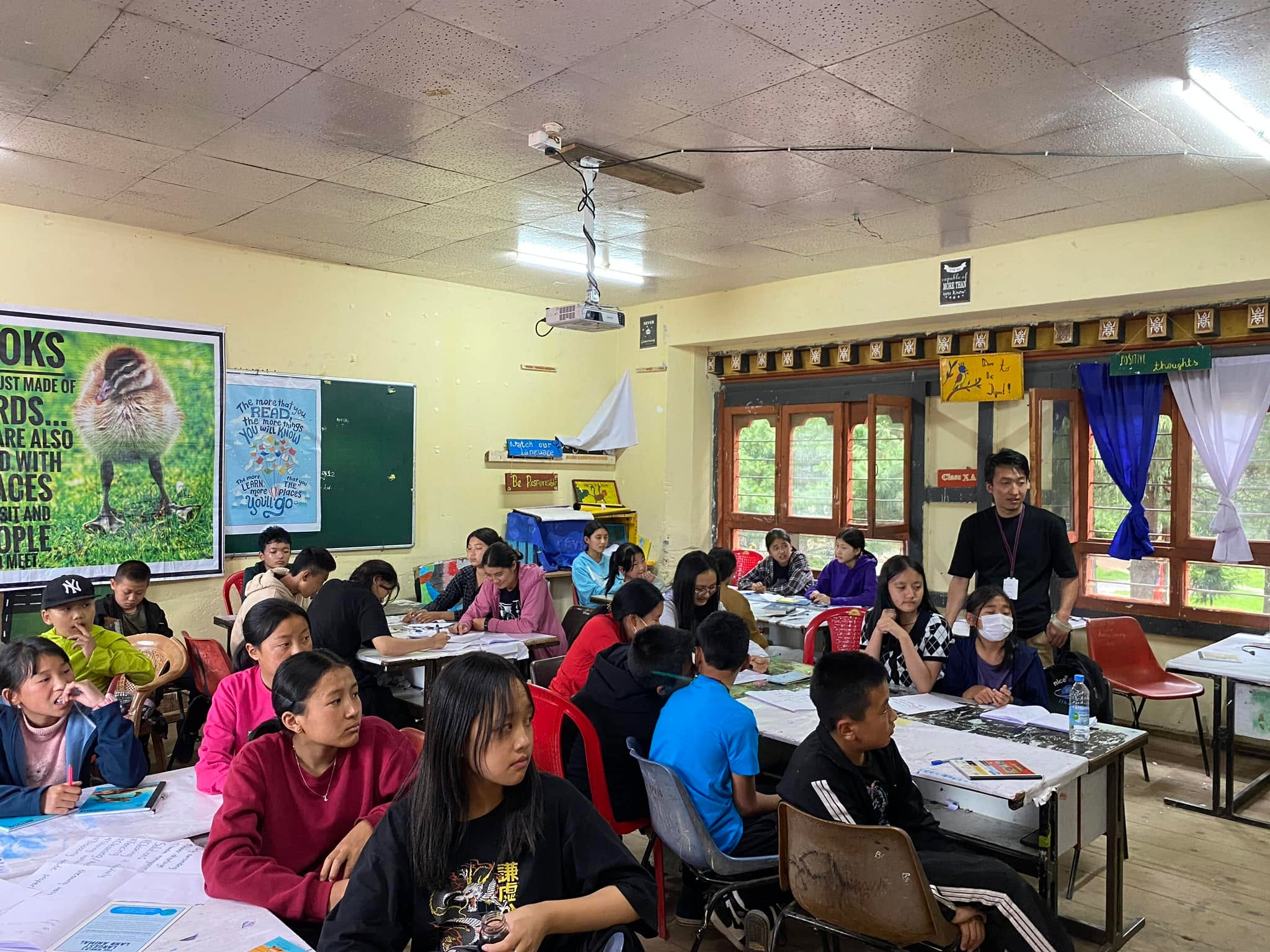 🗓️ DAY 5 | VESD CAMP VOL. II | DRUGYEL, PARO ✨
🔆 Day 5 was another action packed day. We had 2 groups going for their Hike to Zhiwaling Hotel. We had Chador Wangmo, author of novels and children’s writing visiting us and doing a Writing Workshop. The Team feom AERO-Tech Bhutan also started their program on Aerodynamics and Drone Tech.
We have more excitement lined up for tomorrow.
We would like to thank MD and all at Zhiwa Ling Heritage Hotel for your support and opportunities.
#vesdcamp2023