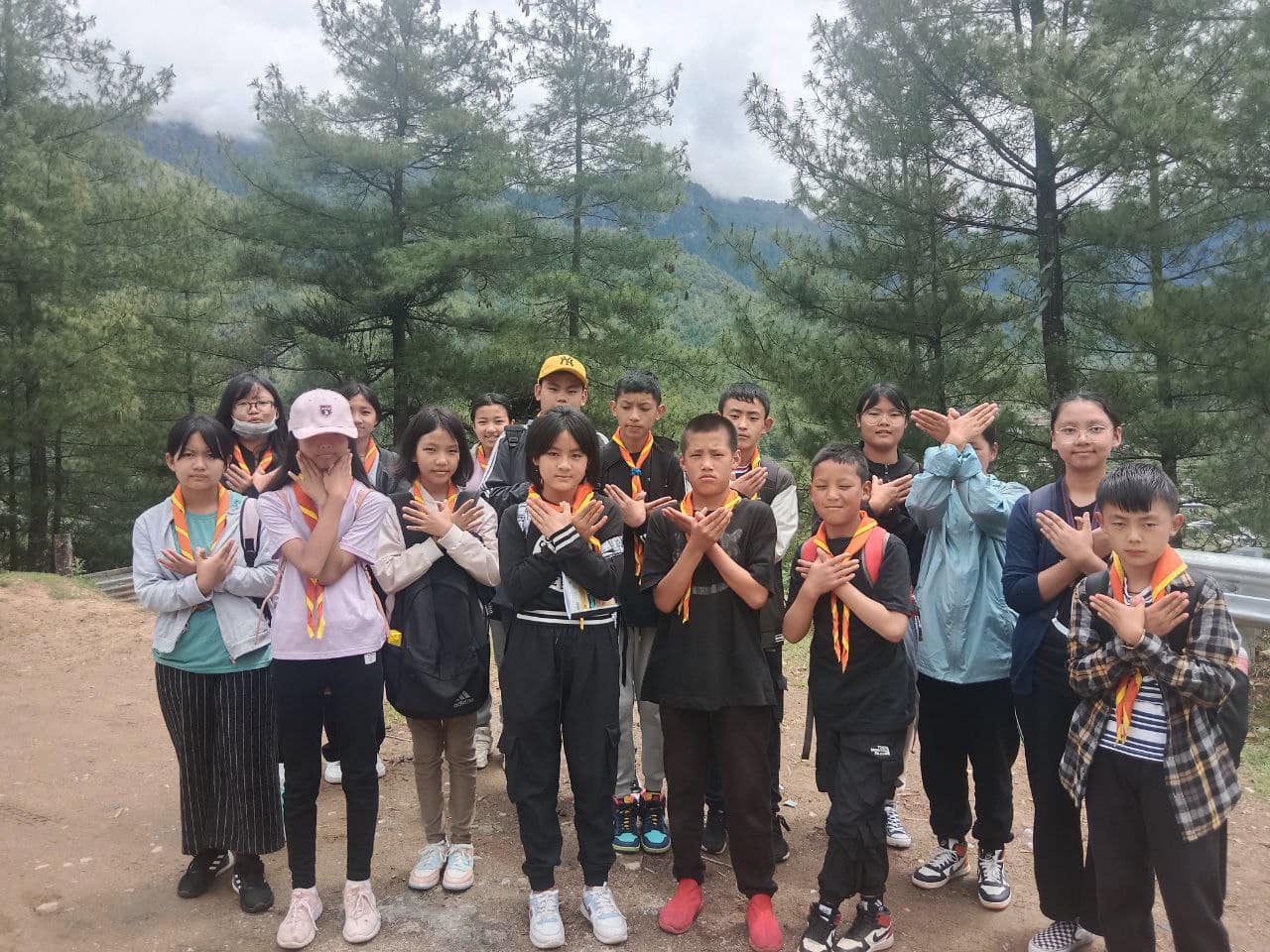 🗓️ DAY 5 | VESD CAMP VOL. II | DRUGYEL, PARO ✨
🔆 Day 5 was another action packed day. We had 2 groups going for their Hike to Zhiwaling Hotel. We had Chador Wangmo, author of novels and children’s writing visiting us and doing a Writing Workshop. The Team feom AERO-Tech Bhutan also started their program on Aerodynamics and Drone Tech.
We have more excitement lined up for tomorrow.
We would like to thank MD and all at Zhiwa Ling Heritage Hotel for your support and opportunities.
#vesdcamp2023