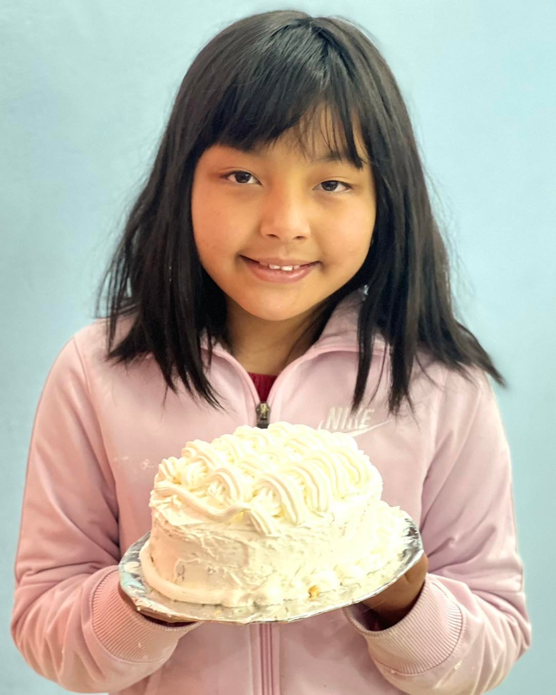 How sweet would it be to have your little one bake a cake and surprise you as you come home from a long day?