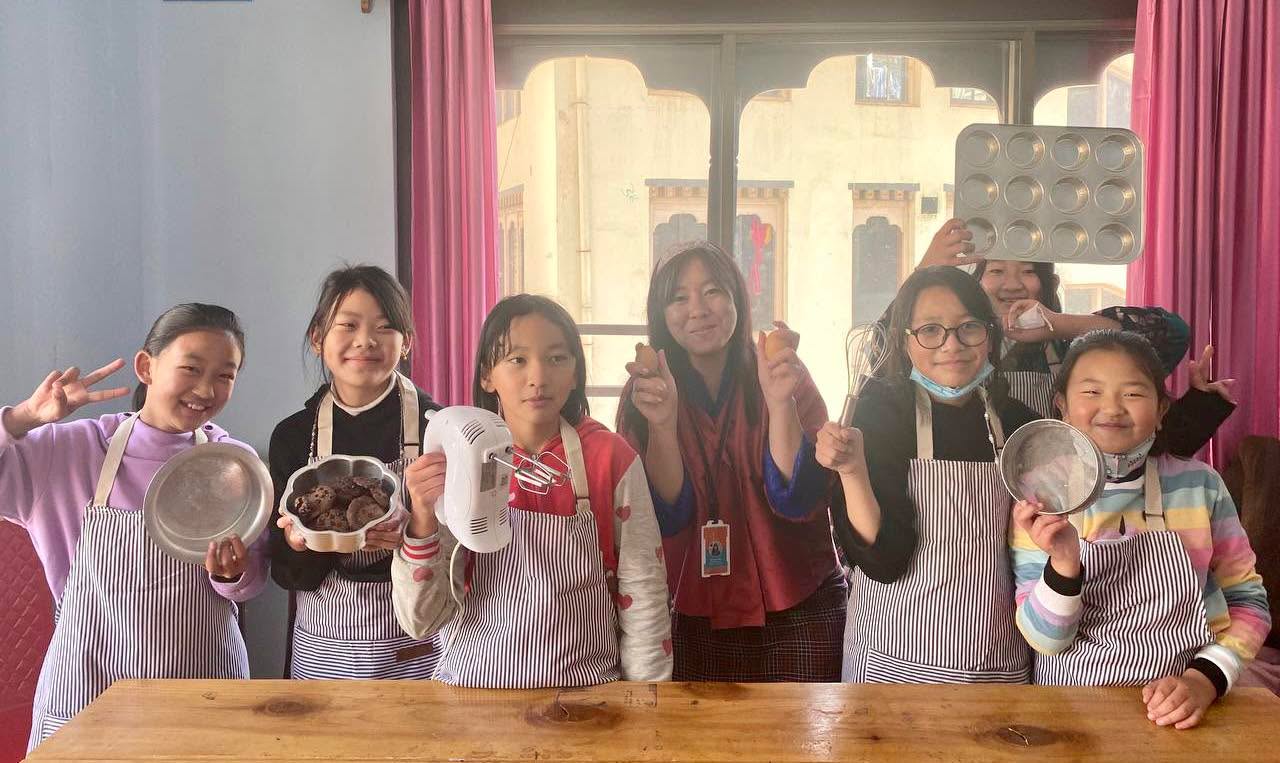 Baking is one of the most loved programs at our Vacation Engagement and Skills Development Camp.
Batch 2 starts on 19 December from 12-2 PM.
Register with 77438800
Baking is one of the most loved programs at our Vacation Engagement and Skills Development Camp.
Batch 2 starts on 19 December from 12-2 PM.
Register with 77438800