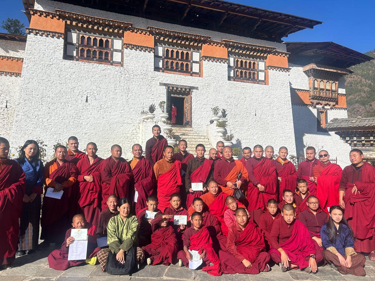 VTOB Foundation successfully completed the English Language Program (ELP) for monks at Simthokha Buddhist Institute. The approach for the program was categorized into three levels which includes Basic for Children, Basic for Adults, and Intermediate Level (monks having class 4-6 schooling). Moreover, the project duration of ELP was of 6 months ranging from June 15, 2023 to December 15, 2023 and the total number of students (monks) for the English Language Program (ELP) was 85.
The project was coordinated by a team of 6 members namely Ms. Dawa Zam, Ms. Yeshi Lhaden, Ms. Dorji Dema, Ms. Dorji Lham, Ms Choden, and Ms. Bunu.
VTOB Foundation would like to congratulate all the students (monks) for the successful completion of the program, management of Simthokha Buddhist Institute for the support, and the team members for a successful implementation of the project.
