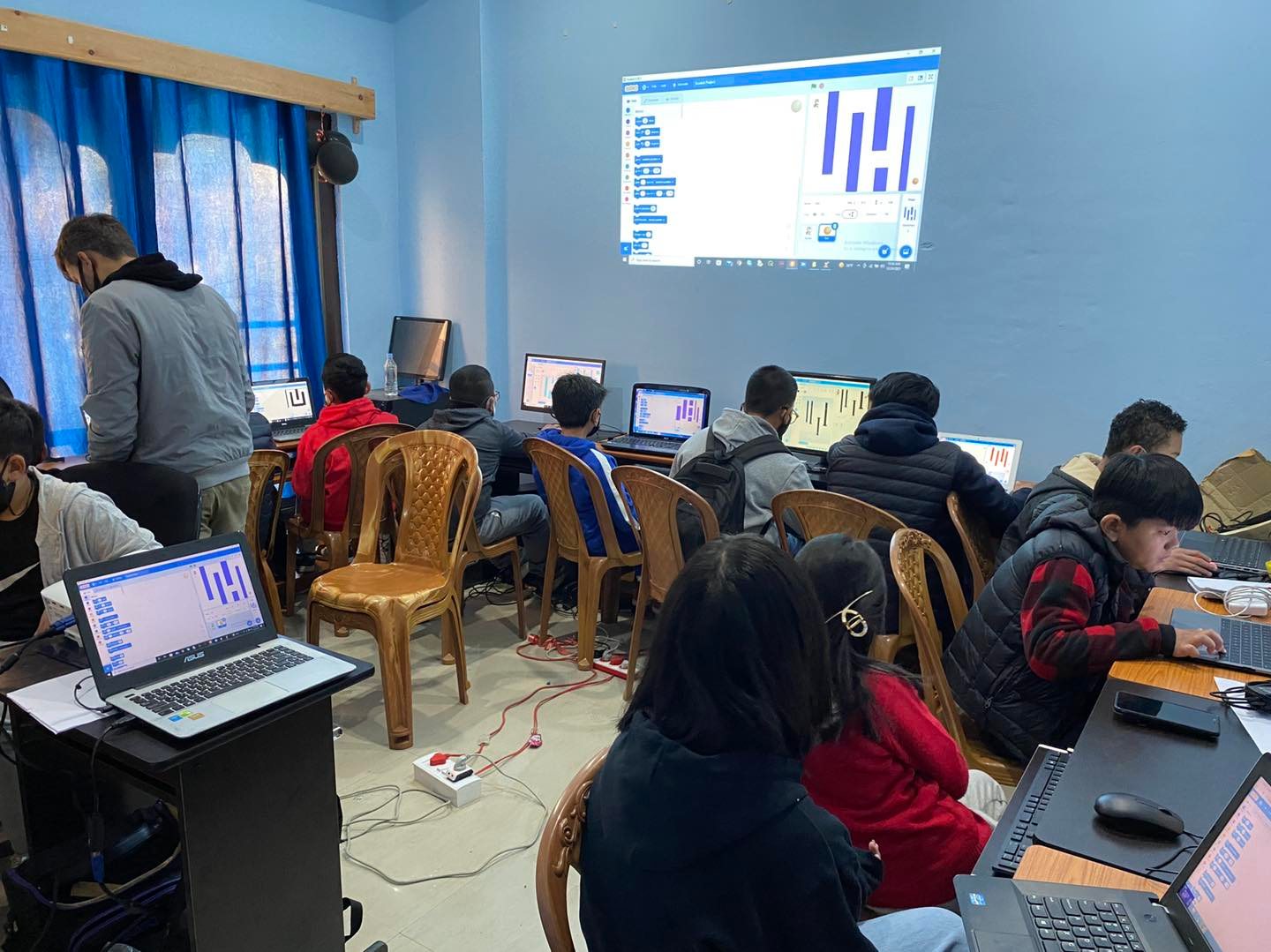 From coding to dancing and yoga, we have 𝗦𝗼𝗺𝗲𝘁𝗵𝗶𝗻𝗴 𝗳𝗼𝗿 𝗘𝘃𝗲𝗿𝘆𝗼𝗻𝗲 𝗮𝘁 𝗩𝗧𝗢𝗕 𝗖𝗮𝗺𝗽.
𝗖𝗼𝗻𝘁𝗮𝗰𝘁 77438800 𝗳𝗼𝗿 𝗱𝗲𝗮𝘁𝗮𝗶𝗹𝘀.