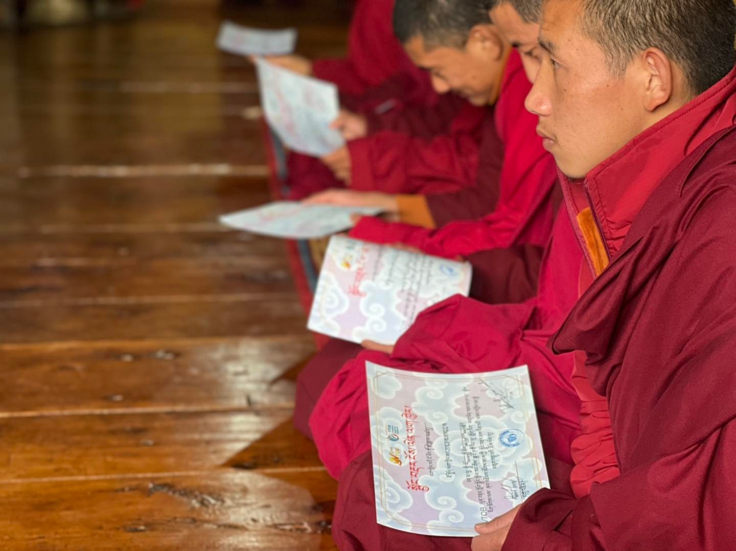 རྟ་ལོའི་ལས་འགུལ།
ཟླཝ་ངོ་གཅིག་གི་རིང་ དགེ་སློང་མི་སྡེ་ལས་རིམ་ཅིག་ཨིན་མི་ བརྡ་དོན་བརྒྱུད་འབྲེལ་གྱི་ཤེས་ཡོན་སློབ་སྦྱོང་འདི་ ཁ་ཙ་རྟ་ལོ་མ་ཆེན་ནང་ལུ་སྦེ་བརྩི་སྲུང་ཞུ་གནང་ཡི།
ལས་རིམ་འདི་ བཤད་གྲྭའི་དབུ་འཛིན་གྱིས་དབུ་ཞུགས་མཛད་གནང་ཡི།
VTOB ཀྱིས་ཧོངས་ལས་ དབུ་འཛིན། སློབ་དཔོན་དང་དགེ་སློང་ཡོངས་ལུ་ ང་བཅས་ལུ་ཞབས་ཏོག་ཕུལ་ནི་གོ་སྐབས་གནང་མི་ལུ་ བཀྲིན་དགའ་ཚོར་ཡོད་ཟེར་ཞུ་ནི་ཨིན།
མ་འོངས་པ་ལུ་ཡང་ དེ་བཟུམ་མའི་མཉམ་འབྲེལ་གྱི་ལཱ་འབད་ནི་རེ་བ་སྦོམ་ཡོད།
དགེ་སློང་དང་ཨ་ཎེམ། རྒན་ཤོས་ཚུ་གི་དོན་ལུ་ VTOB ལུ་ འབྲེལ་ཡོད་ཀྱི་ལས་རིམ་ འབྲི་ལྷག་དང་ཨང་རྩིས། དེ་ལས་ བརྡ་དོན་ཤེས་ཡོན་ཚུ་ཡོདཔ་ཨིན།
ཁ་གསལ་གྱི་དོན་ལུ་ འགྲུལ་འཕྲིན་ཨང་ ༧༧༤༣༨༨༠༠ ནང་འབྲེལ་བ་མཛད་གནང་།
𝗧𝗮𝗹𝗼 𝗖𝗵𝗮𝗽𝘁𝗲𝗿: The end of a month long ICT for Monks outreach program at 𝗧𝗮𝗹𝗼𝗴 𝗦𝗮𝗻𝗴𝗮𝗴 𝗖𝗵𝗼𝗲𝗹𝗶𝗻𝗴 𝗦𝗵𝗲𝗱𝗿𝗮 was celebrated today in the sacred Machen of Talo. The program was graced by the Shedra Udzin. VTOB is thankful to the Udzin, Lopens and Monks for the opportunity to provide our services.
We look forward to our future collaborations.
📍 VTOB has programs for monks, nuns and adults in the field of Literacy, Numeracy and ICT. Please contact 77438800 for further information.