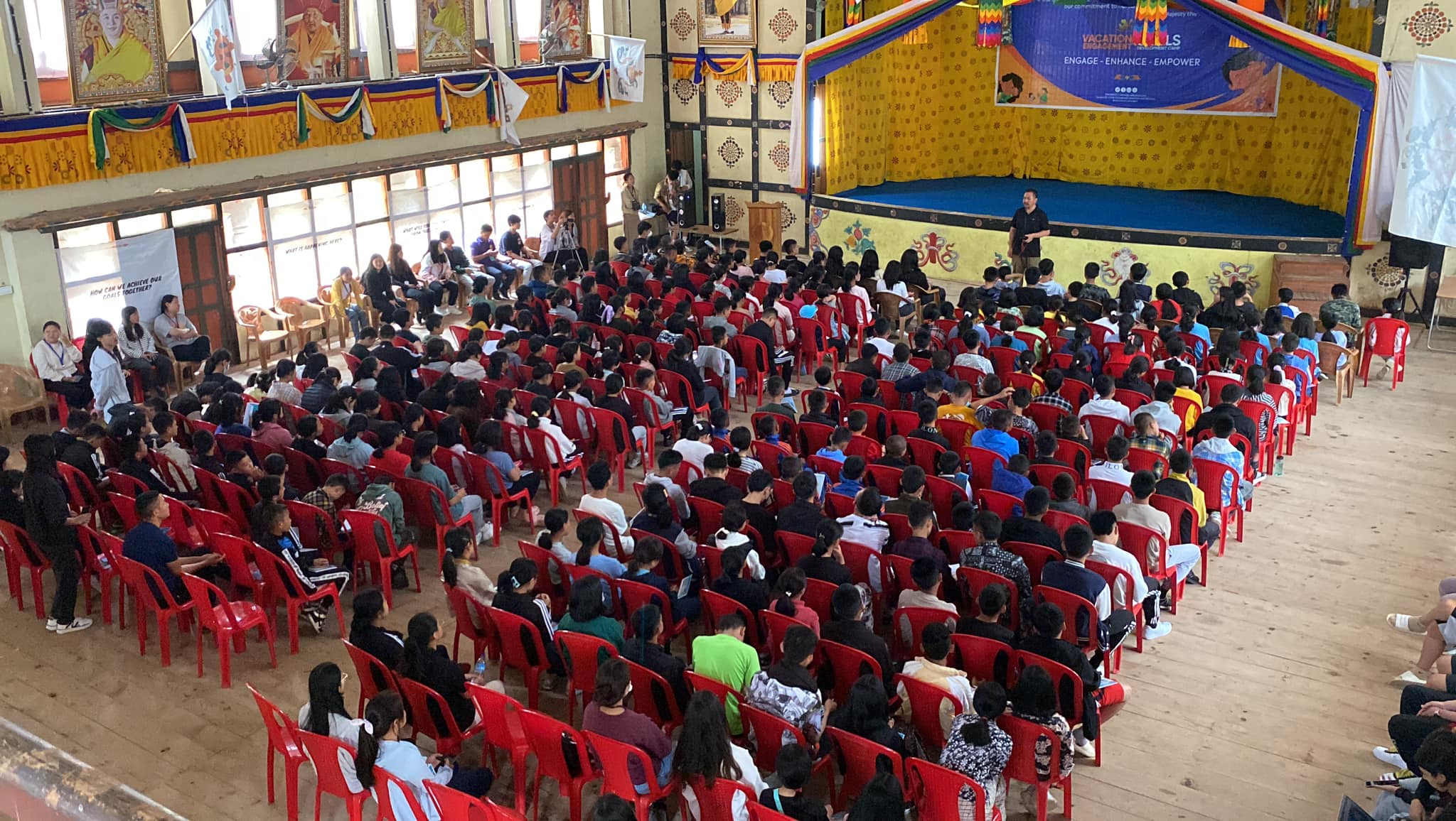 ๐๏ธ DAY 2 | VESD CAMP VOL. II | DRUGYEL, PARO โจ
Day 2 kicked off with an exciting morning Zumba followed by an Opening Program and Program Orientation. Students chose their programs after they were introduced to the 6 Program Rooms. The first classes took place after the lunch and the excitement was overwhelming. The day ended with an enthralling entertainment experience of Karoake, Dance and Singing.
We will have more fun tomorrow.
#vesdcamp2023