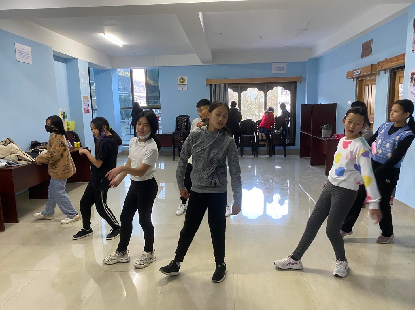 𝗩𝗧𝗢𝗕 𝗩𝗮𝗰𝗮𝘁𝗶𝗼𝗻 𝗖𝗮𝗺𝗽 is an all in one Engaging, Educational and Exciting program for children of all classes. We have it all throughout the vacation. 
We will have new classes from Monday, 27 December. 

𝗪𝗲 𝗵𝗮𝘃𝗲 𝗦𝗢𝗠𝗘𝗧𝗛𝗜𝗡𝗚 𝗳𝗼𝗿 𝗘𝗩𝗘𝗥𝗬𝗢𝗡𝗘!

Please contact 77438800 for further information.